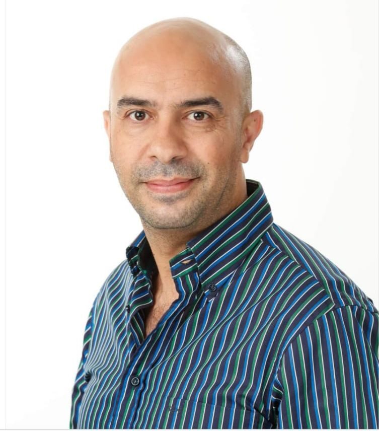 פרופסור לפיזיקה בטכניון ומכללת כנרת, תחום התמחות: אסטרופיסיקה